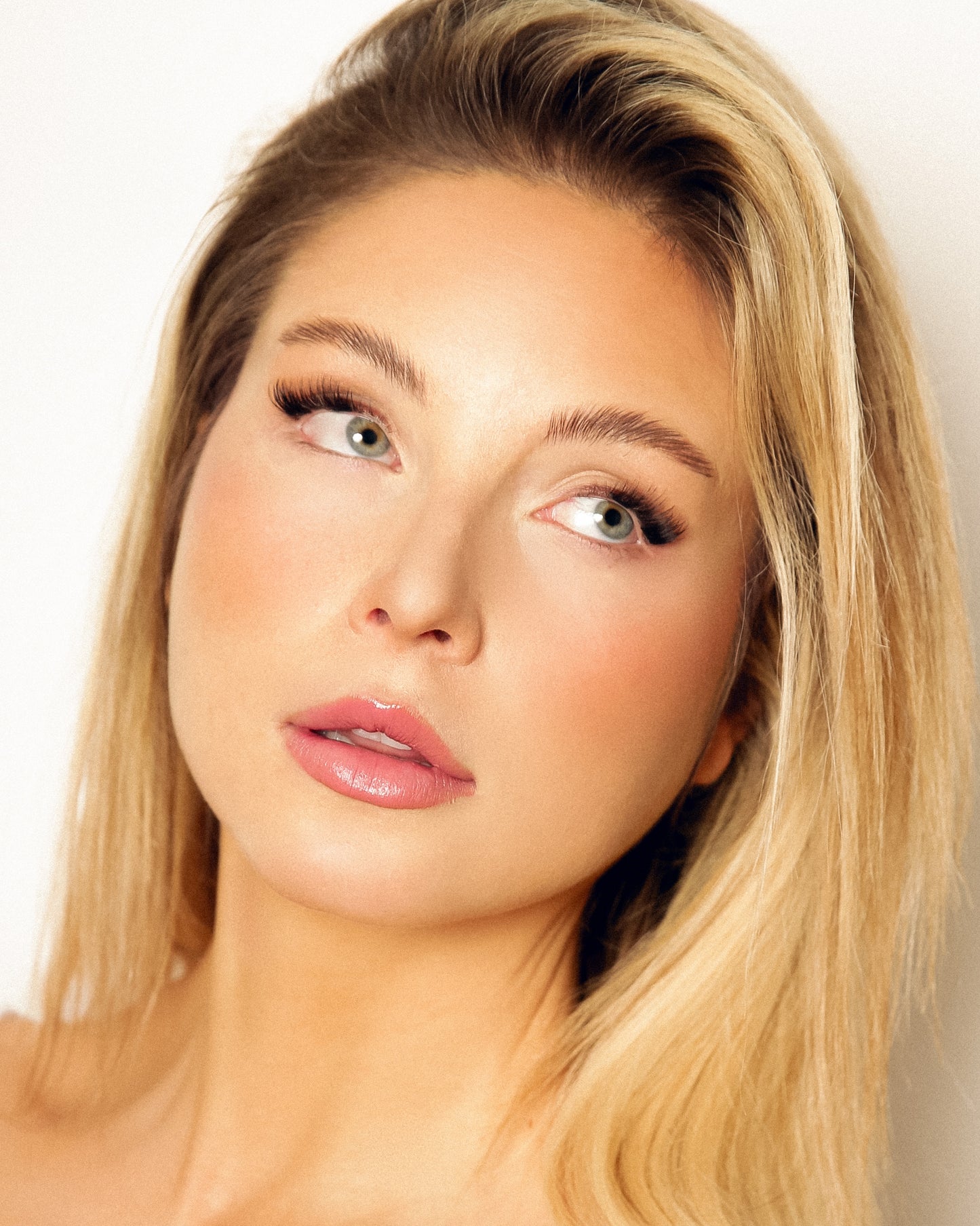 🌟 You Slay Girl – Cils Magnétiques